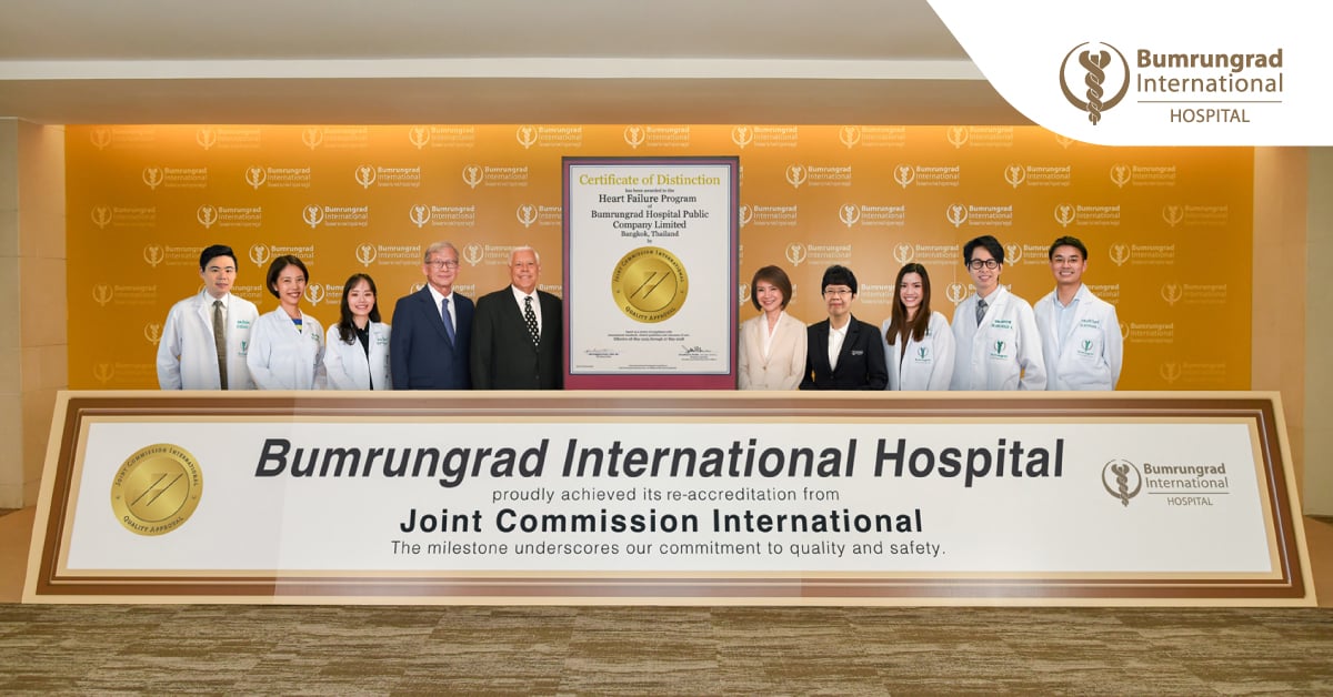 Viện Tim mạch Bumrungrad và Trung tâm Vú Bumrungrad đã đạt được chứng nhận Chương trình Chăm sóc Lâm sàng từ Tổ chức Kiểm định Chất lượng Y tế Quốc tế (JCI)